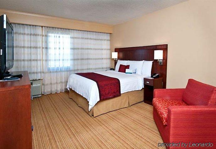 מלון Courtyard By Marriott ג'קסון מראה חיצוני תמונה